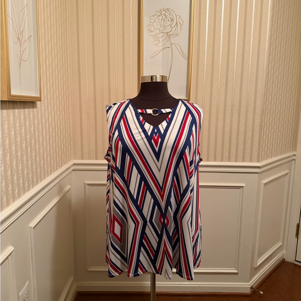 Sleeveless Geometric Stripe V-Neck Top in Red, White & Blue.  NEW w/Tags!!